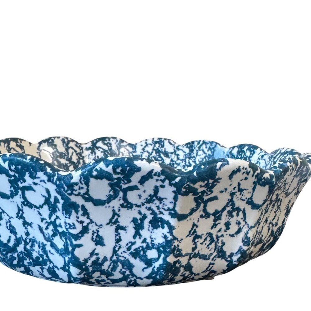 Vintage McCoy USA Blue Spongeware Scalloped Ceramic Bowl Model 7533, Size 7.5" - Picture 4 of 12